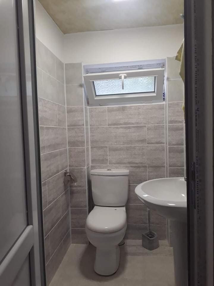 Lux-2-Or-1- Persons Irodion Evdoshvili Street #15 Kutaissi Exterior foto
